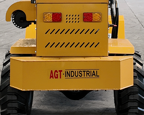 Compact Articulating Loader